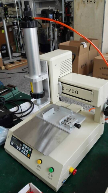 Junction-box Glue Machine